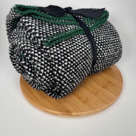 Hearth Hand Magnolia Black White Geometric Knit Throw Green New Deadstock - Picture 4 of 8